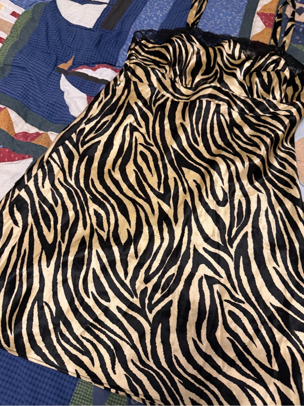 Black and Gold Zebra Print Slip